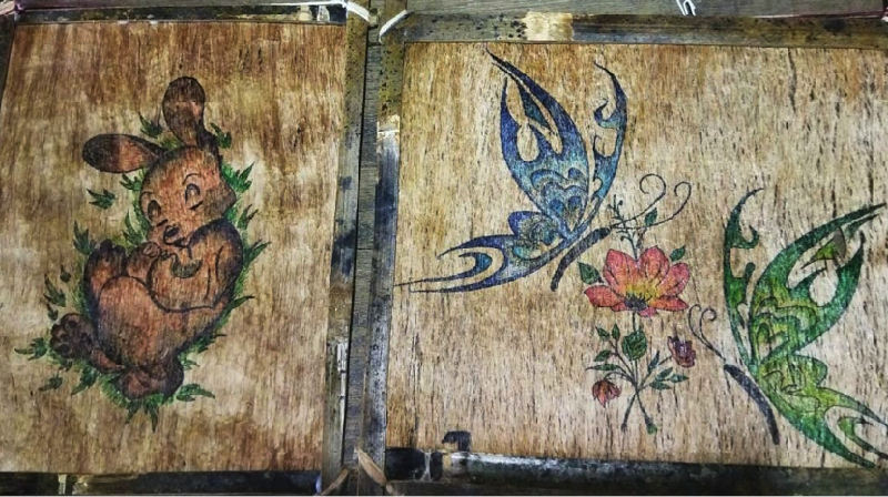 Motif Dayak Deah Kampung Sepuluh Burung Tonggau