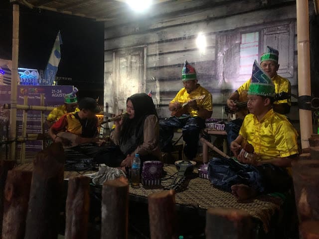 Musik Alahay