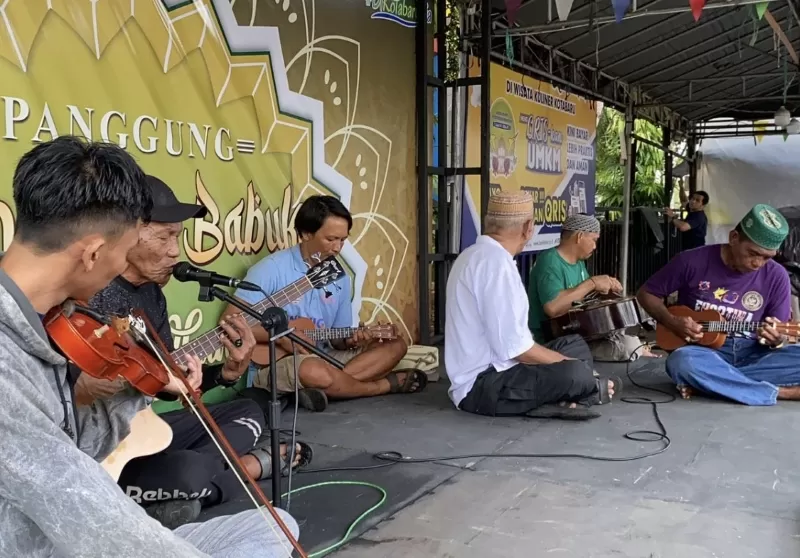 Musik Alahay